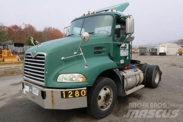 Mack CXN612 Φορτηγά Σασί