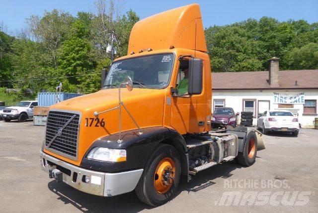 Volvo VNM42T Φορτηγά Σασί