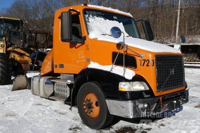 Volvo VNM42T Φορτηγά Σασί