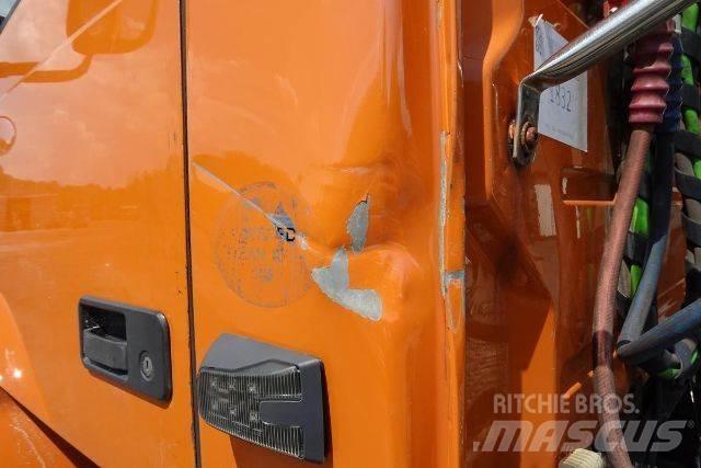Volvo VNM42T Φορτηγά Σασί