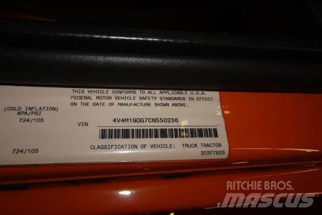 Volvo VNM42T Φορτηγά Σασί