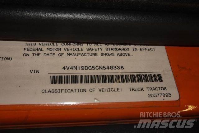 Volvo VNM42T Φορτηγά Σασί