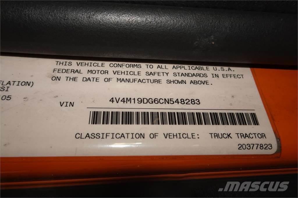 Volvo VNM42T Φορτηγά Σασί