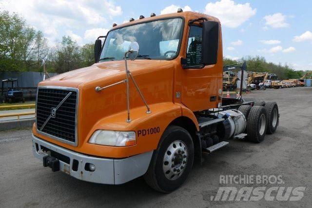 Volvo VNM64T Φορτηγά Σασί
