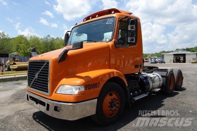 Volvo VNM64T Φορτηγά Σασί