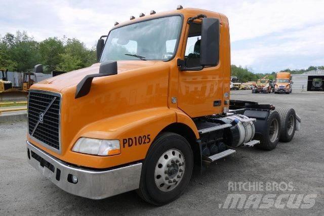 Volvo VNM64T Φορτηγά Σασί