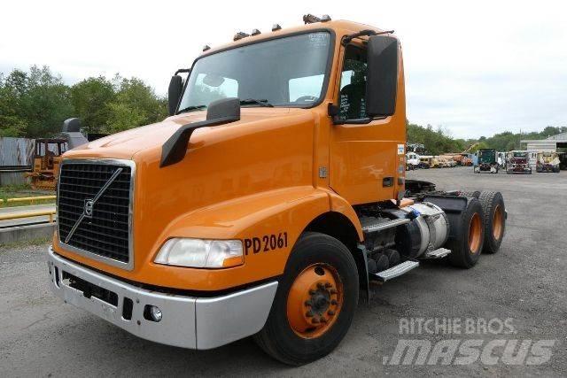 Volvo VNM64T Φορτηγά Σασί