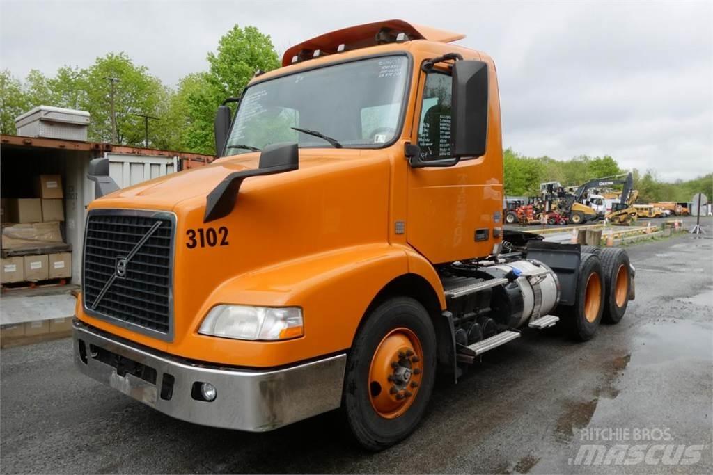 Volvo VNM64T Φορτηγά Σασί