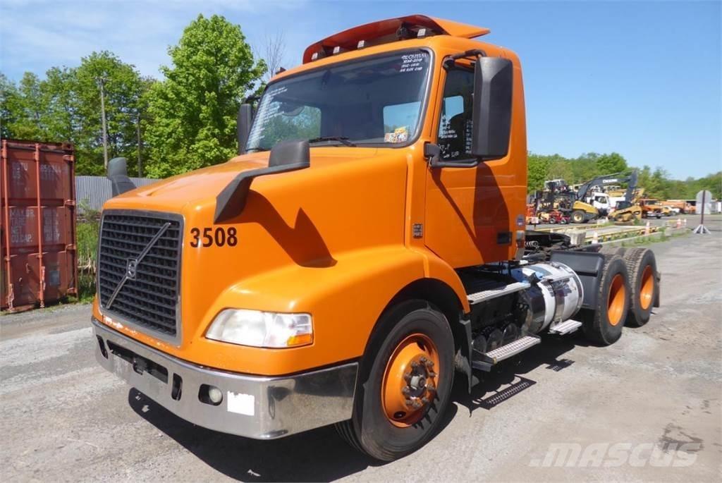 Volvo VNM64T Φορτηγά Σασί