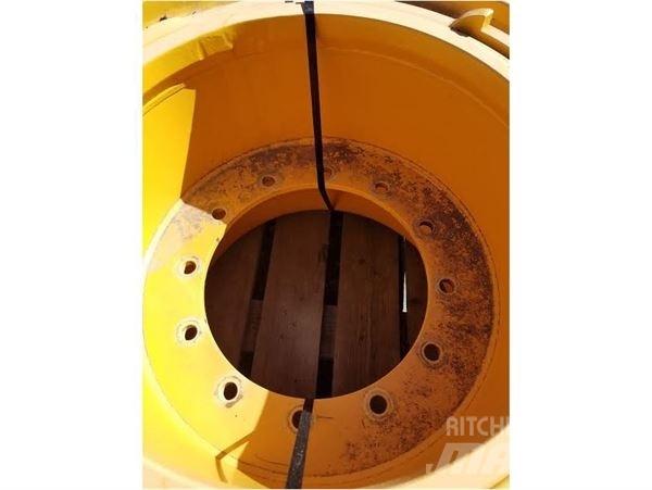Volvo A25F Ελαστικά και ζάντες