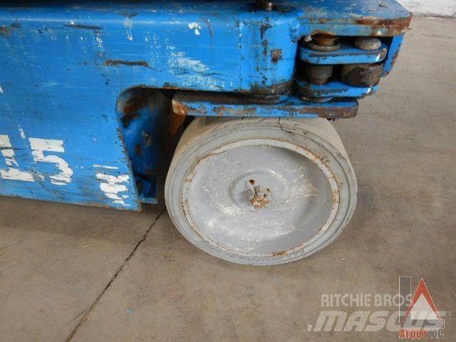 Genie GR-15 Ανυψωτήρες με αρθρωτό βραχίονα