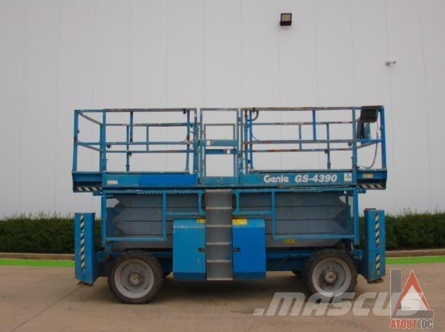 Genie GS-4390RT Ανυψωτήρες με αρθρωτό βραχίονα