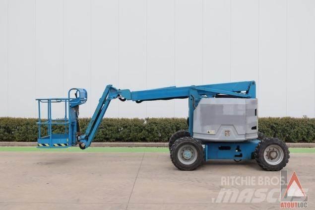 Genie Z34-22RT Ανυψωτήρες με αρθρωτό βραχίονα