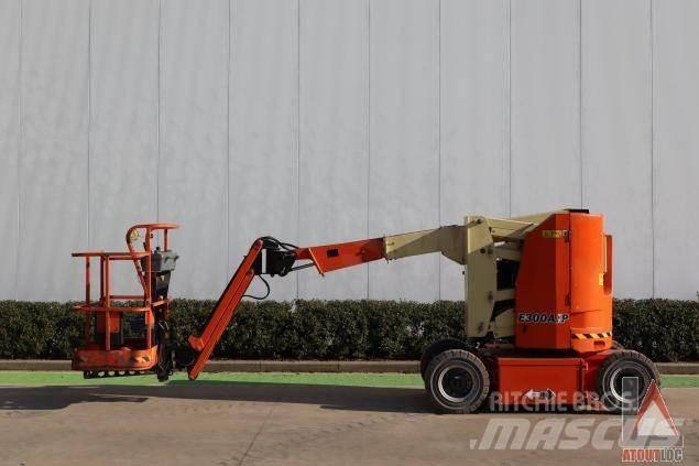 JLG E300AJP Ανυψωτήρες με αρθρωτό βραχίονα