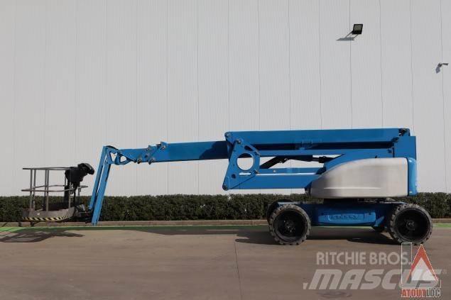 Niftylift HR28 Ανυψωτήρες με αρθρωτό βραχίονα