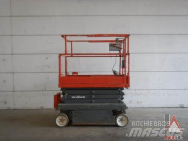 SkyJack SJ3219 Ανυψωτήρες με αρθρωτό βραχίονα