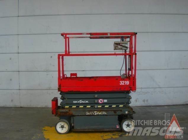 SkyJack SJ3219 Ανυψωτήρες με αρθρωτό βραχίονα