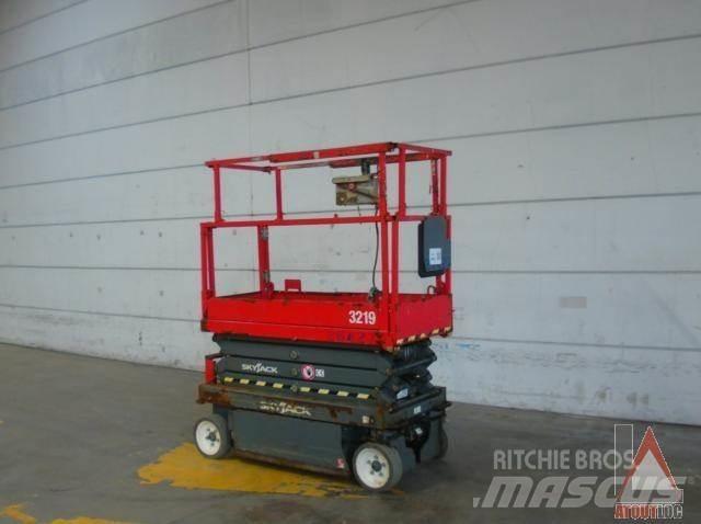 SkyJack SJ3219 Ανυψωτήρες με αρθρωτό βραχίονα