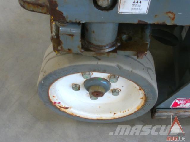 SkyJack SJ3219 Ανυψωτήρες με αρθρωτό βραχίονα