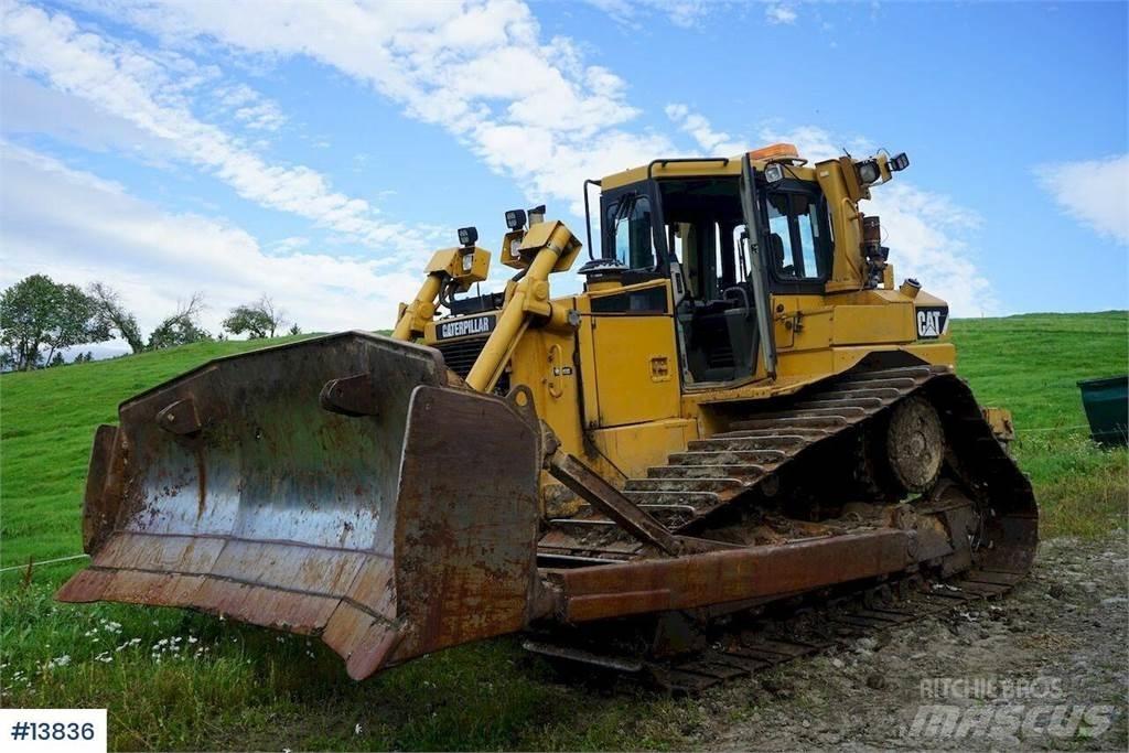 CAT D6T Μπουλντόζες με ερπύστριες