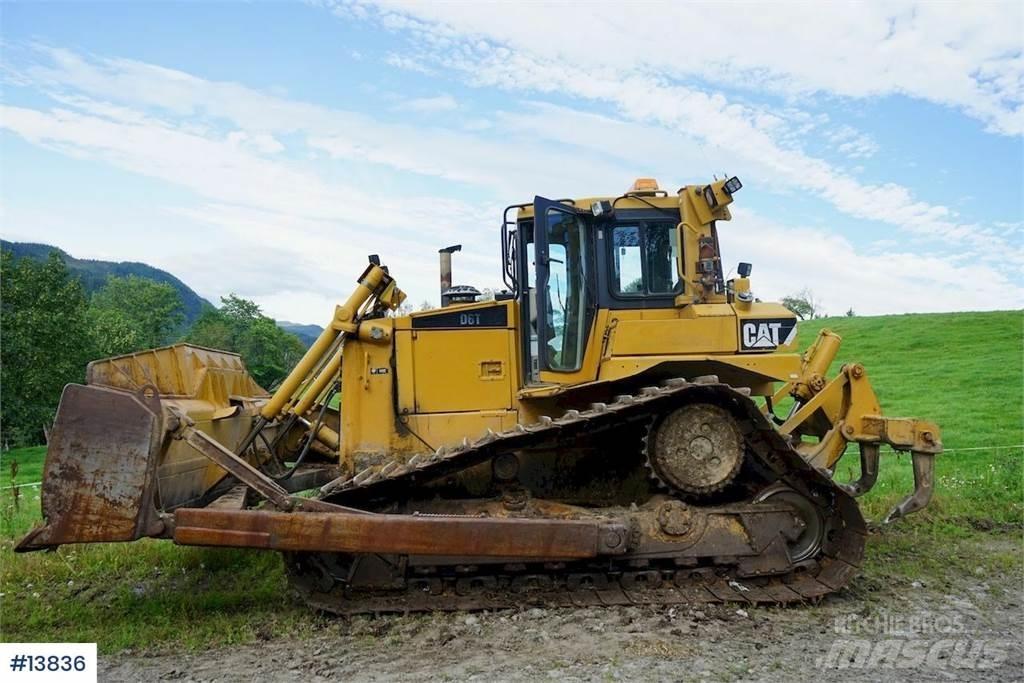 CAT D6T Μπουλντόζες με ερπύστριες