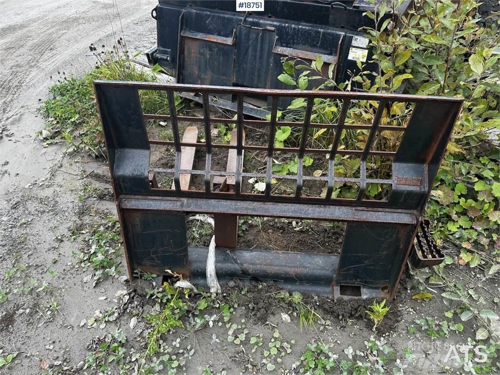 CAT Pallet Forks Κατασκευές - Άλλα