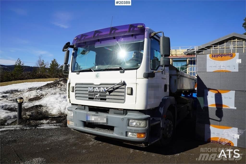 MAN TGM 18.330 Φορτηγά ανατροπή με γάντζο