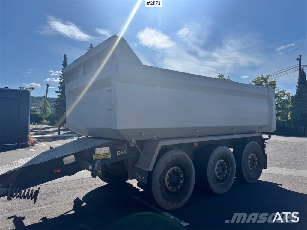 Maur Trailer. Ανατρεπόμενες ρυμούλκες