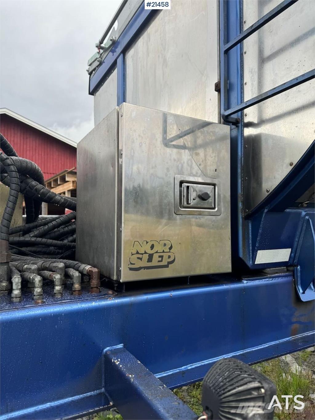  Nor-Slep Asfaltsemi Λοιπές ρυμούλκες