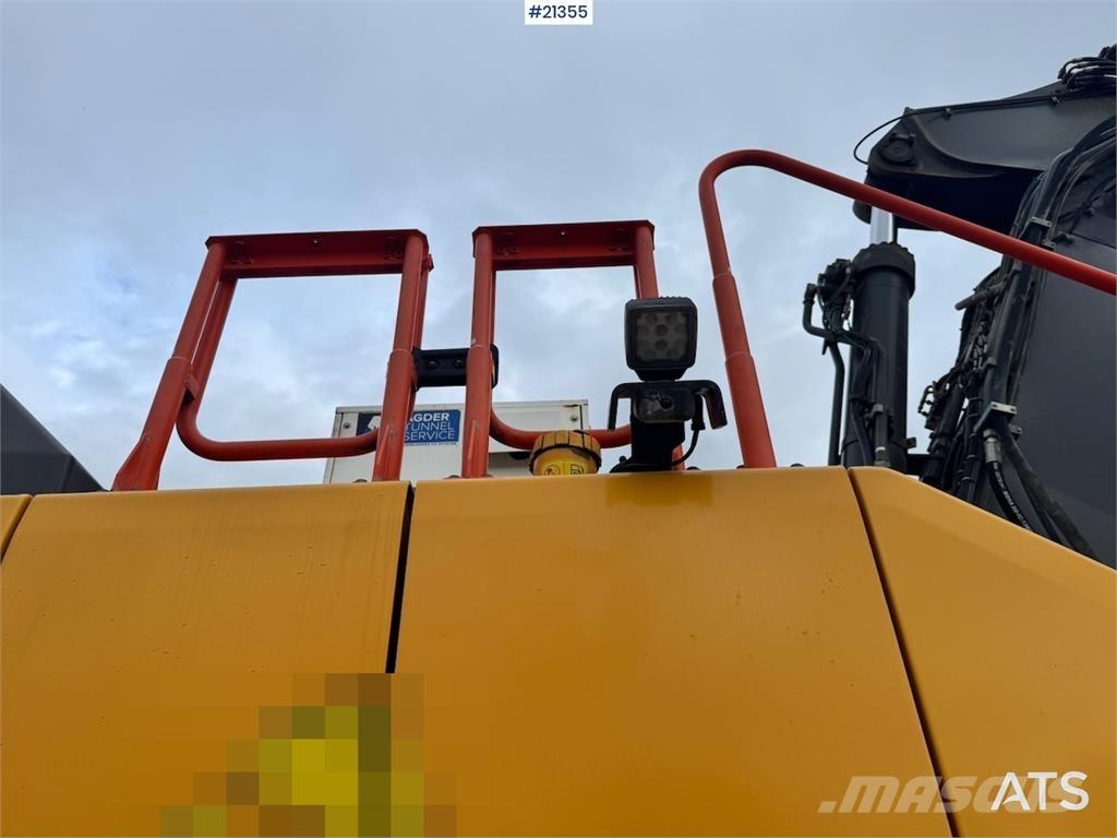 Volvo EC300 EL Εκσκαφείς με ερπύστριες