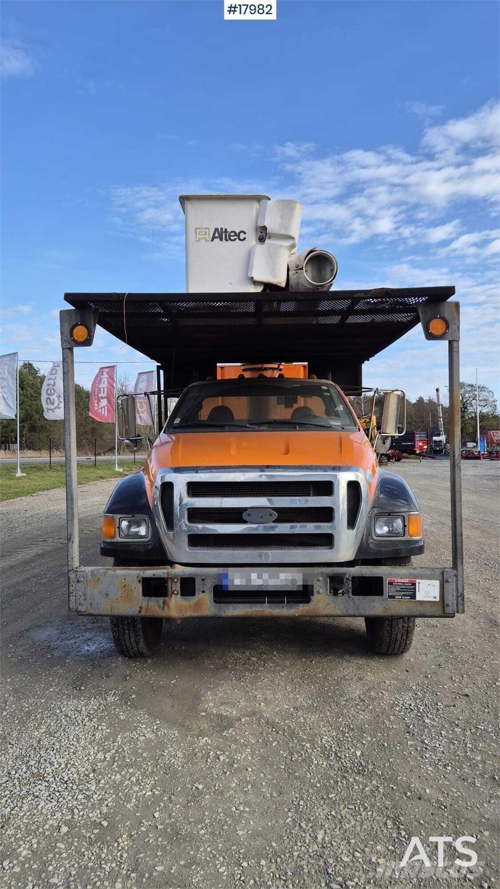 Ford F750 Φορτηγά με Γερανό