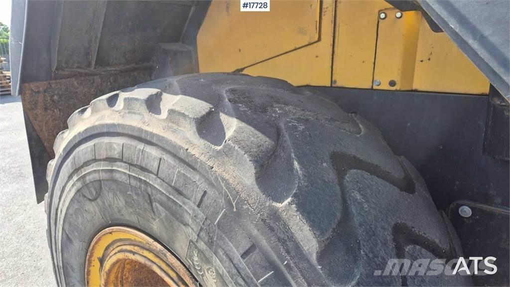 Komatsu WA380-5H Φορτωτές με λάστιχα (Τροχοφόροι)
