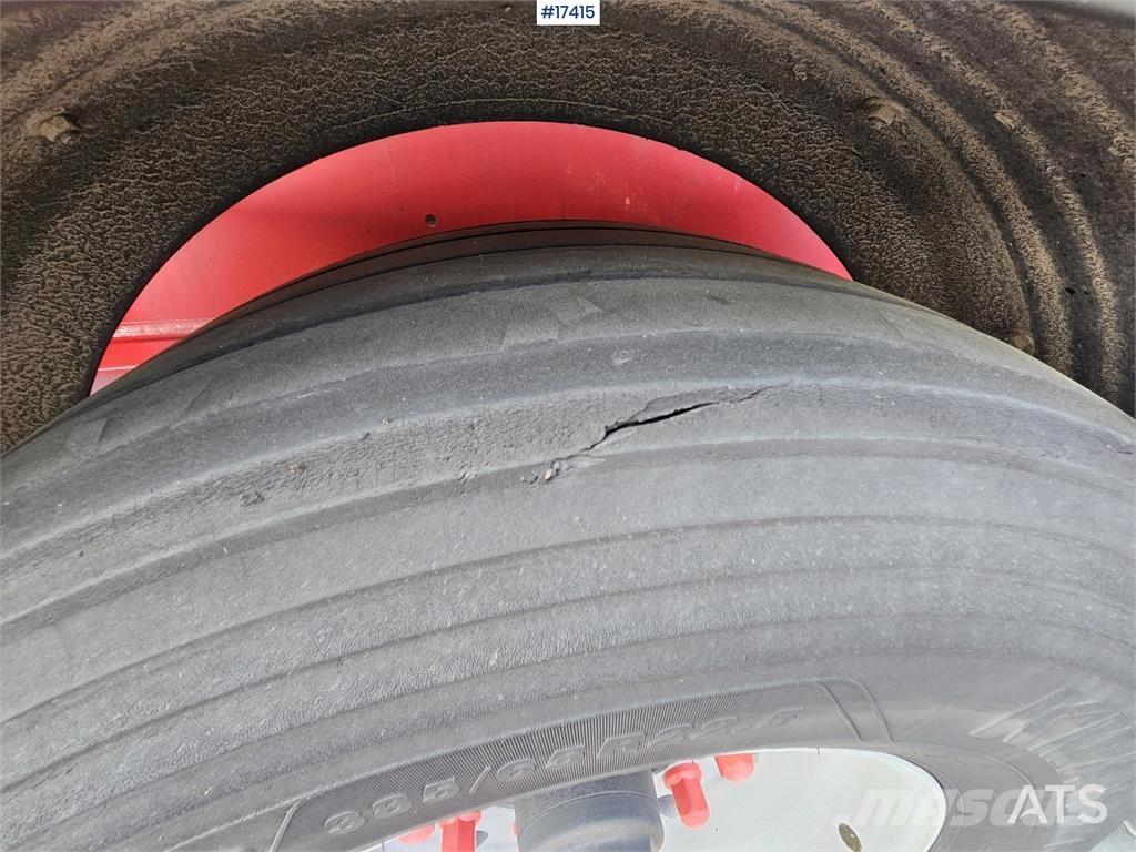 LAG 0-3-TI Ημιρυμούλκες βυτίων