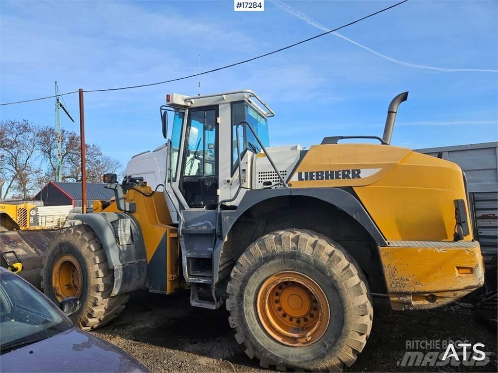 Liebherr L554 Φορτωτές με λάστιχα (Τροχοφόροι)