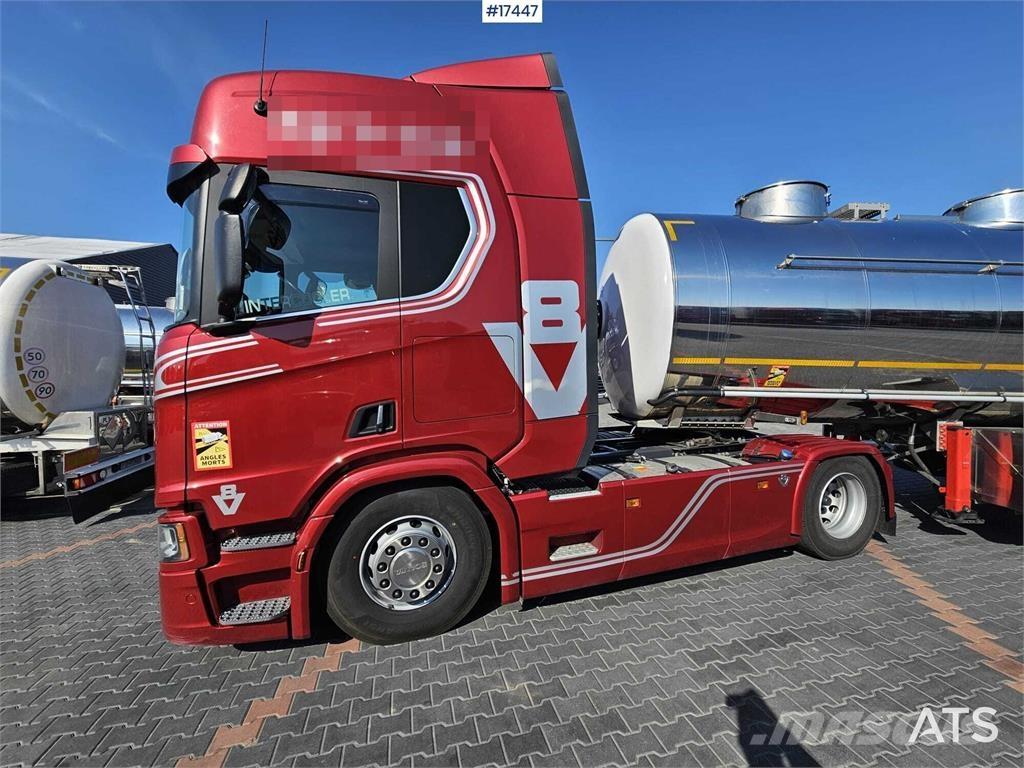 Scania R530 V8 Τράκτορες