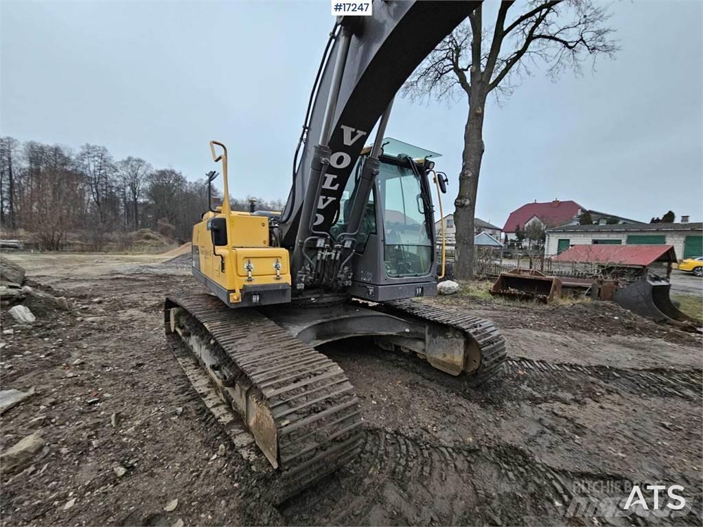 Volvo EC220DL Εκσκαφείς με ερπύστριες