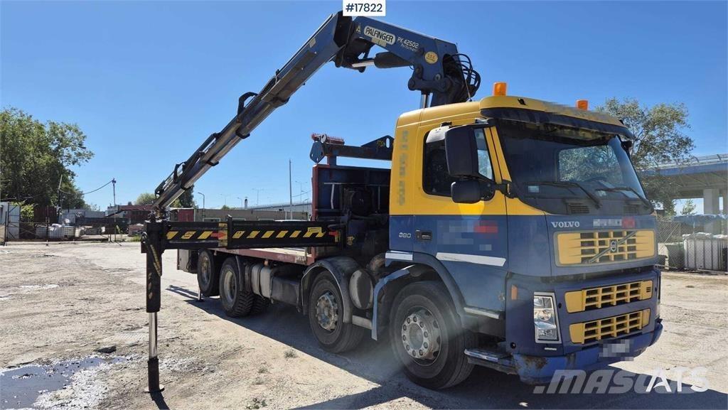 Volvo FM12 Φορτηγά με Γερανό