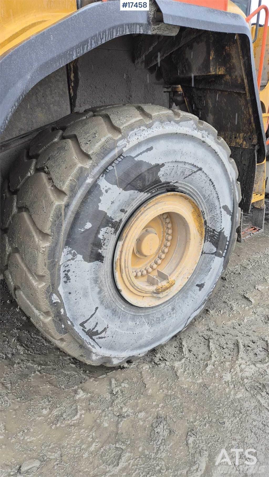 Volvo L220H Φορτωτές με λάστιχα (Τροχοφόροι)