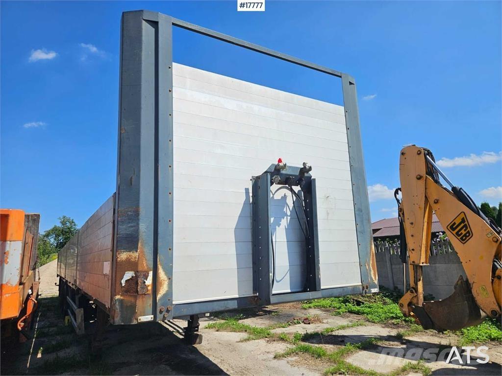 Zaslaw D-651 Επίπεδες/πλευρικώς ανοιγόμενες ημιρυμούλκες