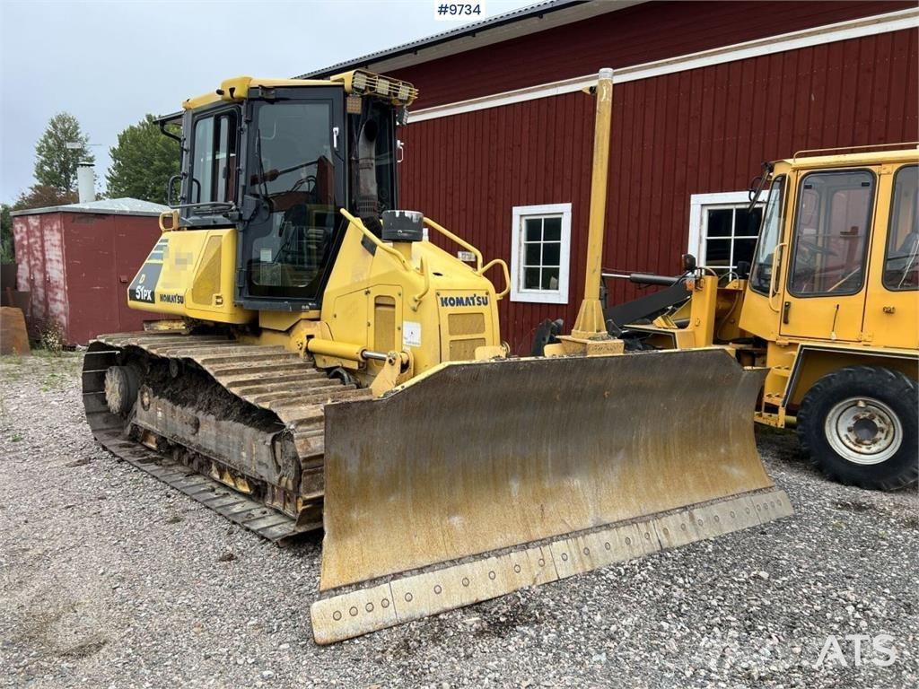 Komatsu D51PX-22 Μπουλντόζες με ερπύστριες