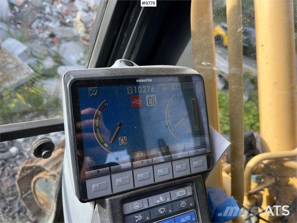 Komatsu PC210LC-8 Εκσκαφείς με ερπύστριες