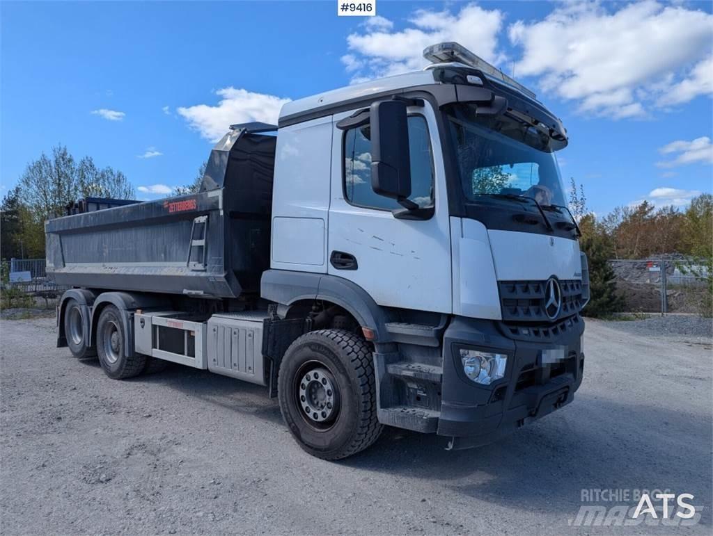 Mercedes-Benz Arocs Φορτηγά Ανατροπή
