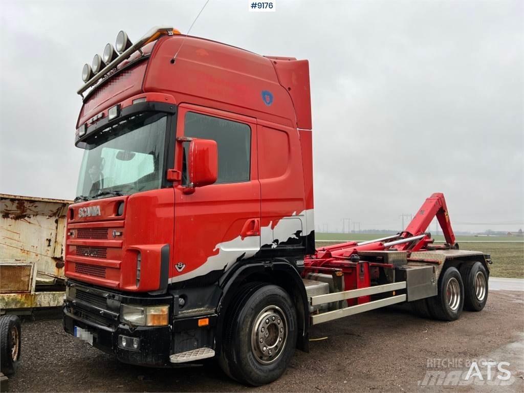 Scania R144GB6X4NA530 Φορτηγά ανατροπή με γάντζο