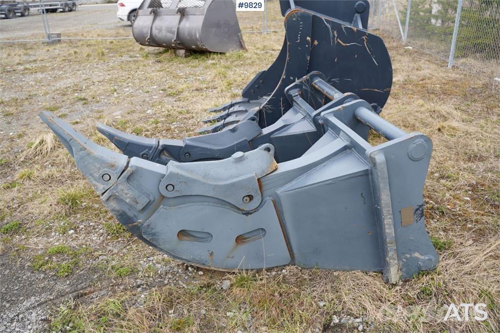  TOBA Tjälkrok S80 Εκχερσωτές