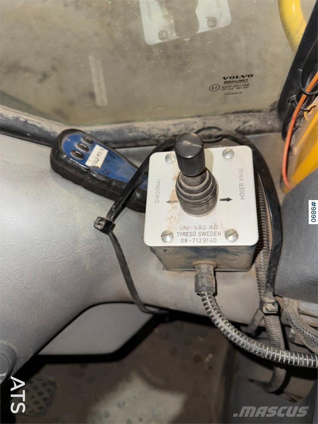 Uni-väg UV-280 Άροτρα