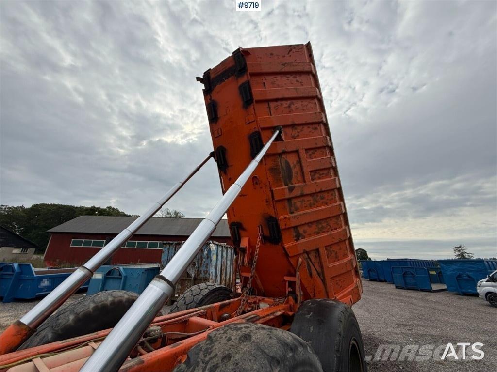 Volvo BM S860 Σπαστό Dump Truck ADT
