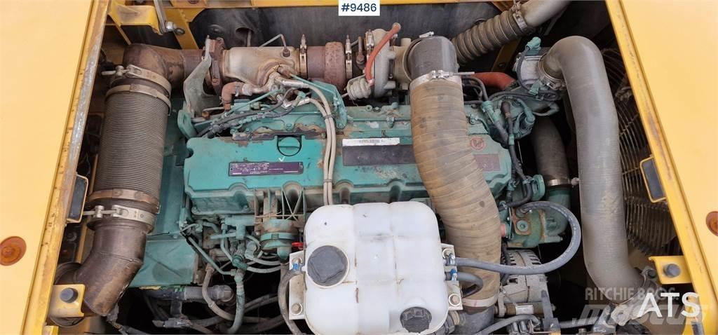 Volvo EC300DL Εκσκαφείς με ερπύστριες