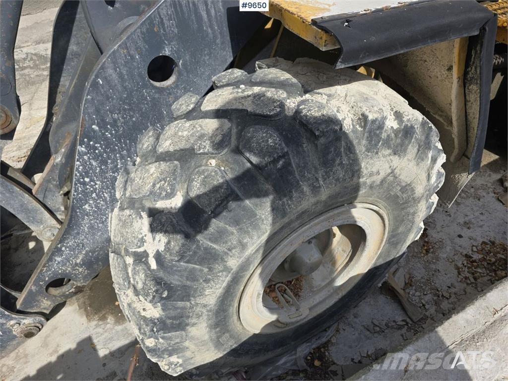Volvo L120 Μπουλντόζες με λάστιχα