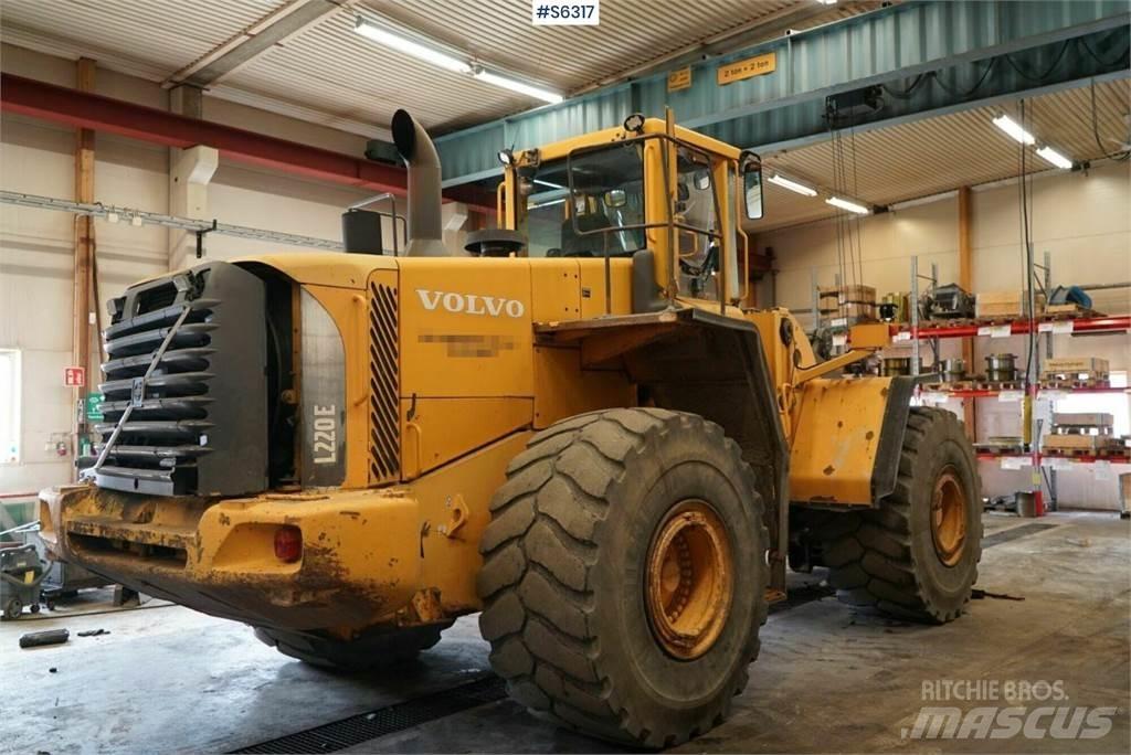 Volvo L220E Φορτωτές με λάστιχα (Τροχοφόροι)