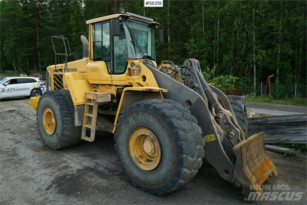 Volvo L220F Φορτωτές με λάστιχα (Τροχοφόροι)